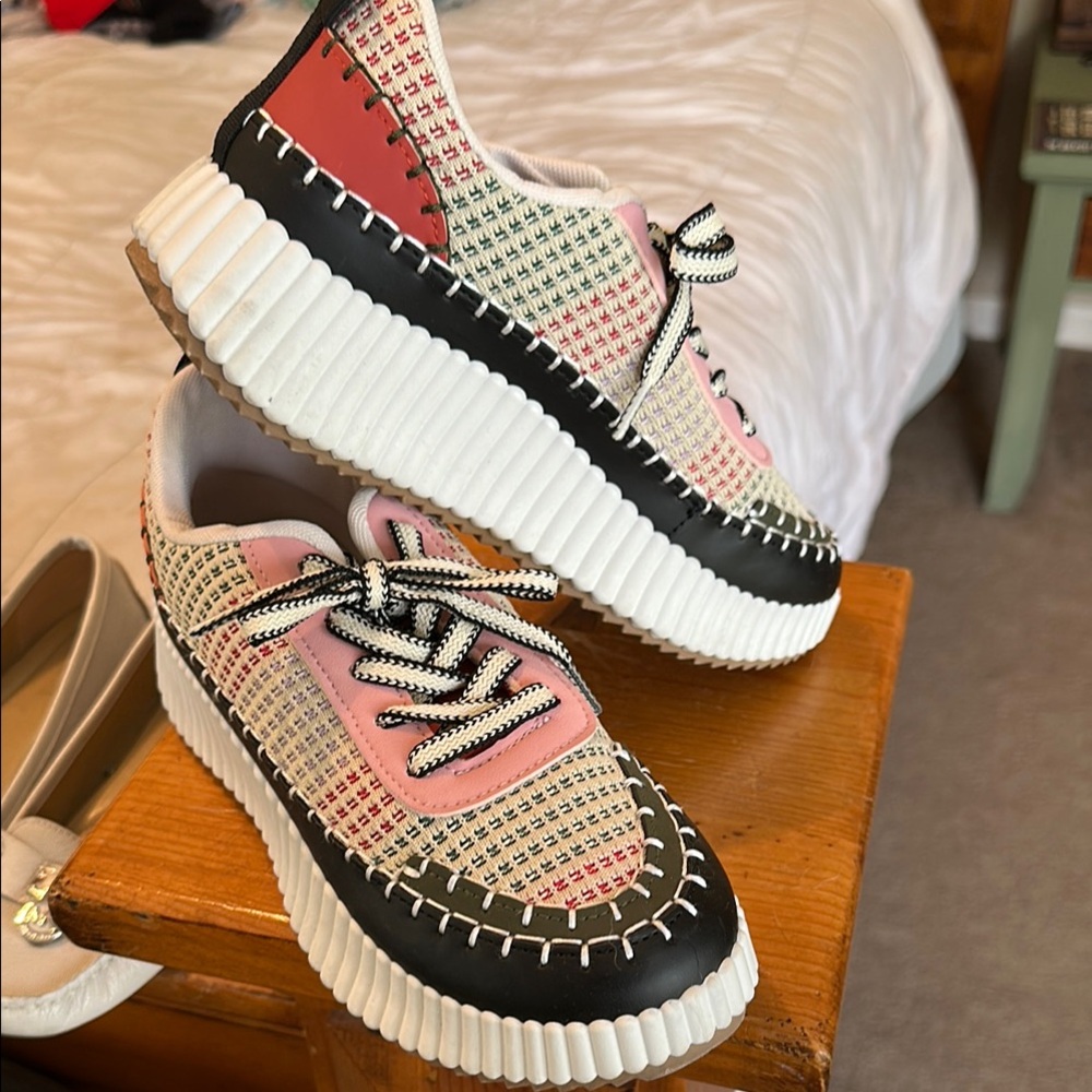 BAMBOO Pink and Black Platform Sneakers with Lace-Up Design